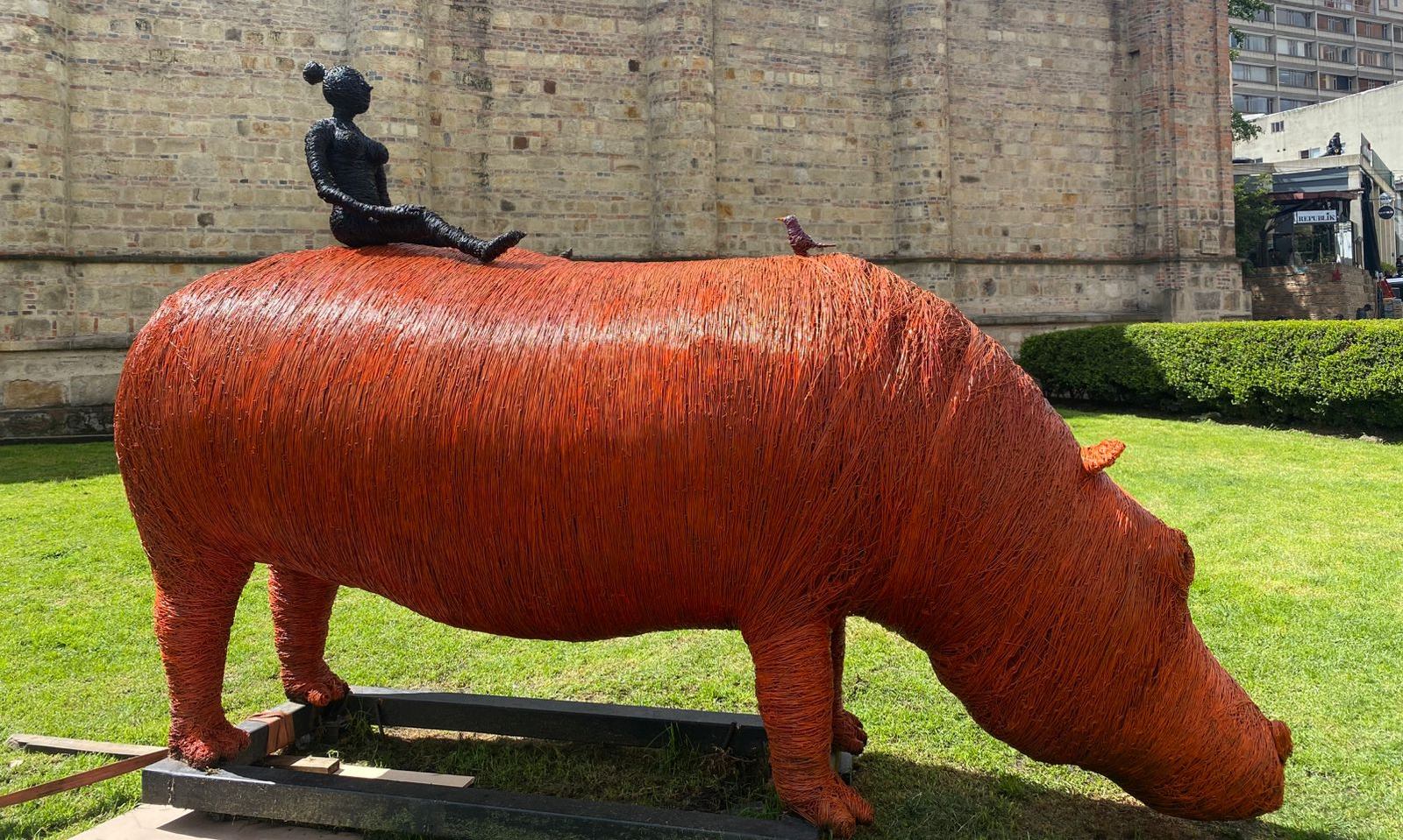 hipopotamo-gigante-Bogota.