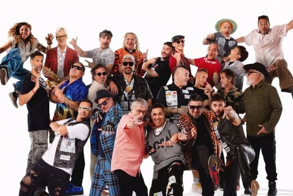 Los-autenticos-decadentes-y-los-Caligaris_-nueva-cancion-y-gira
